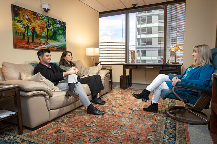 Gottman Method Couples Therapy - Ravenwise Consulting