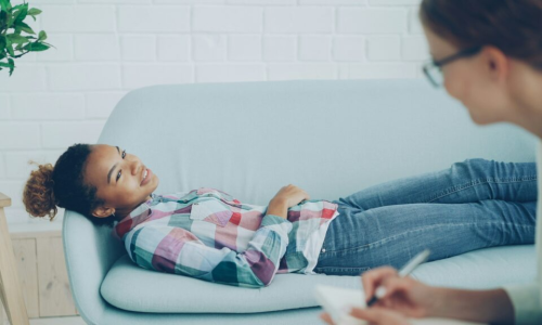 patient-with-counsellor-1024x576